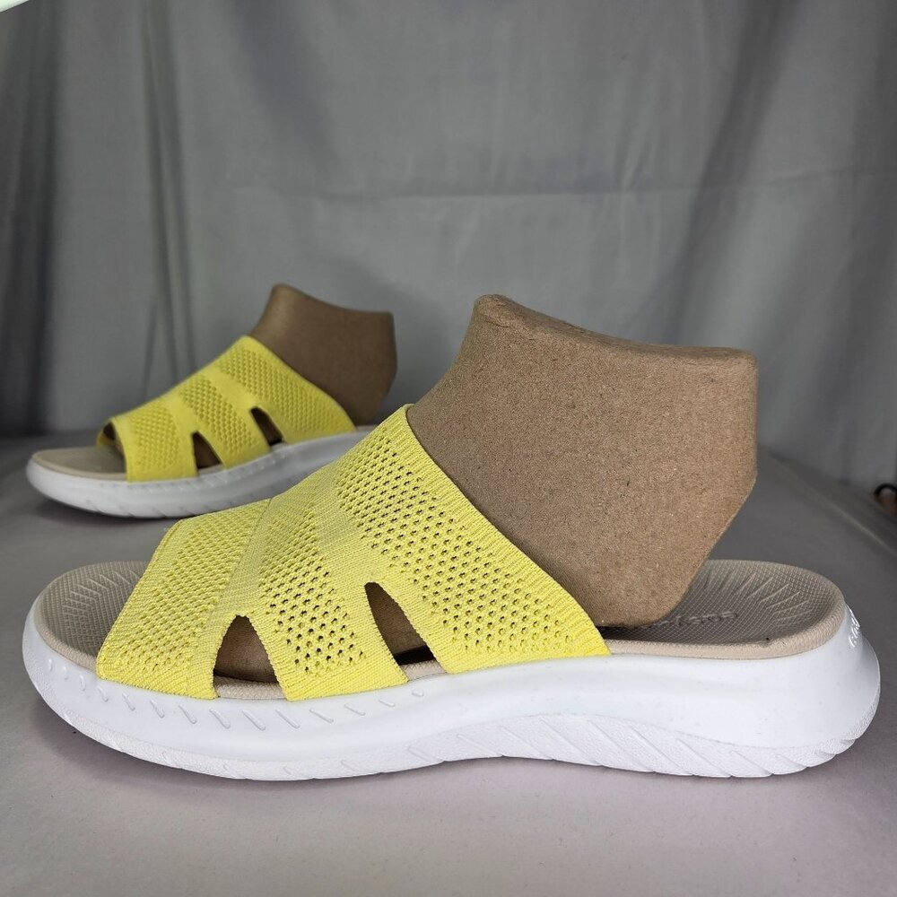 NWOT Easy Spirit Deion Women's Slip on Open Toe Pool Slides